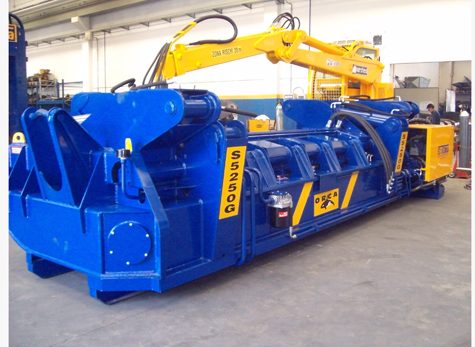 ecotecnica_car_baler_orca2